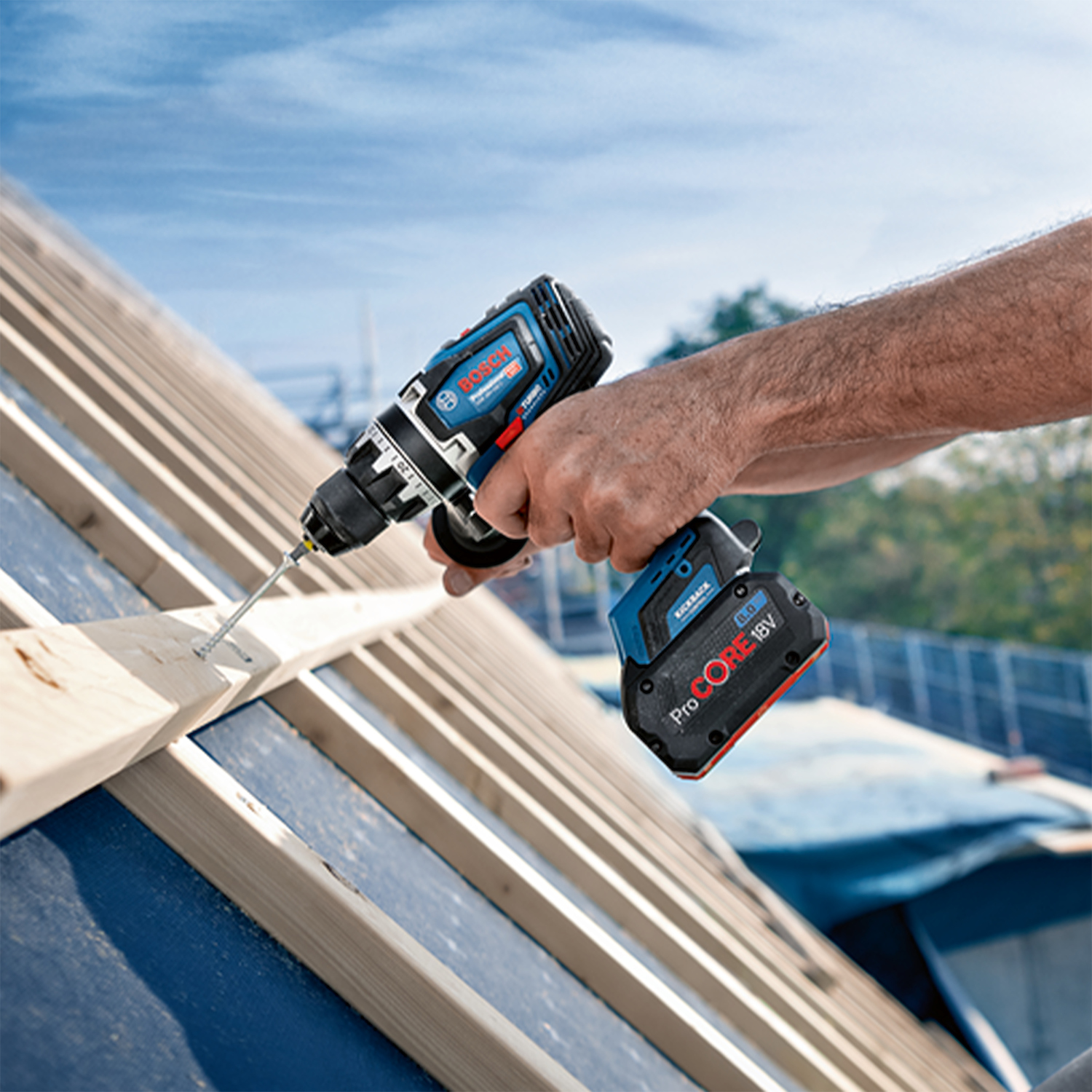 Taladro Atornillador Bosch GSB 18V-150 C, 18V 2B y maletín