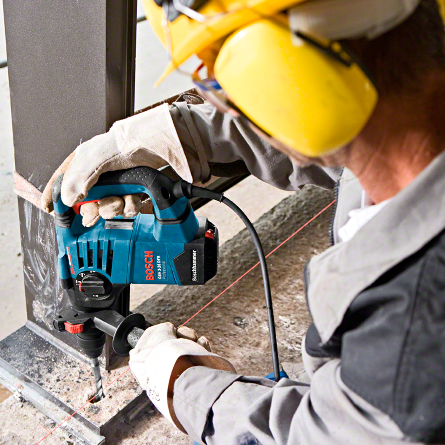 Rotomartillo Bosch GBH 3-28 DRE 800W 220V en maletín